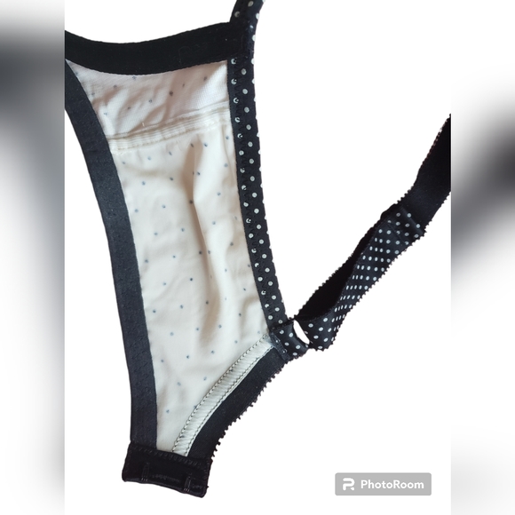 Freya Intimates & Sleepwear Polka-Dot Design in Black and White EUC 32G - Picture 8 of 14